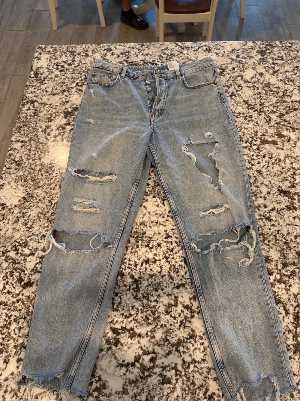 Divided H&M Germany Light Blue Distressed Boyfriend Jeans